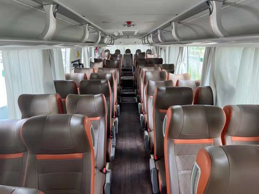 48 Sitze belegt  Dieselbusse Gebraucht Luxus Reisebusse Hergestellt im Oktober 2020