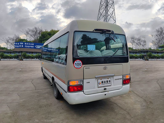 Diesel-Luxusbus mit 23 Plätzen aus zweiter Hand