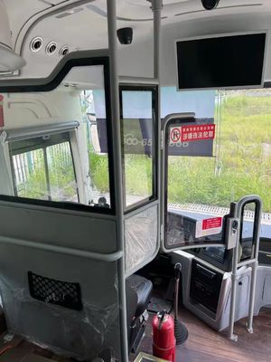 48 Sitze belegt  Dieselbusse Gebraucht Luxus Reisebusse Hergestellt im Oktober 2020