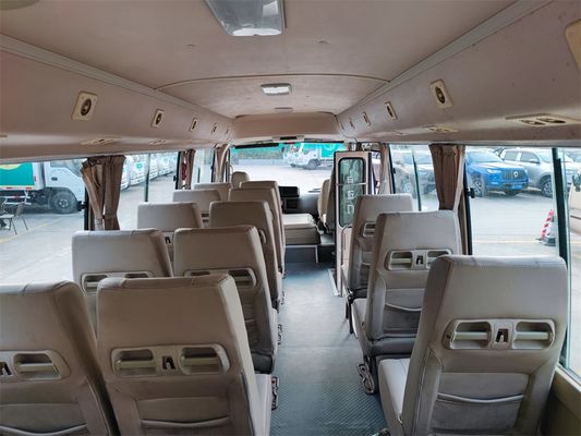 23 Sitzplätze, Gebraucht-Diesel-Van, TOYOTA zweithander Minibus.