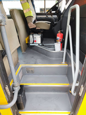 Diesel Second Hand Schulwagen 36 Sitzplätze Gebrauchtbusse LHD Lenkposition