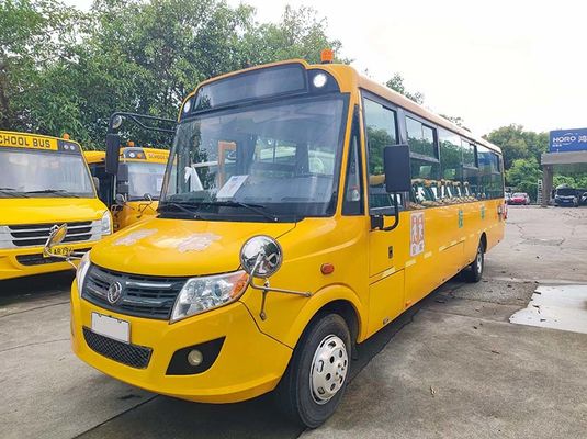 Diesel Euro 4 Schulbus für Rentner Dongfeng 56 Sitzplätze Gelber Schulbus