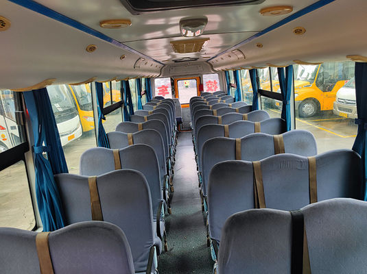 Diesel Euro 4 Schulbus für Rentner Dongfeng 56 Sitzplätze Gelber Schulbus