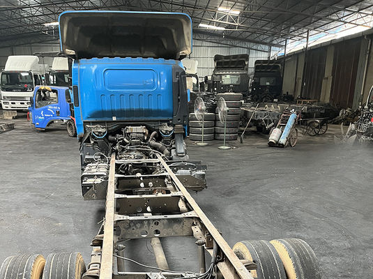 Isuzu Gebrauchtfahrzeuge mit Handgetriebe 4X2 mit 6 Reifen