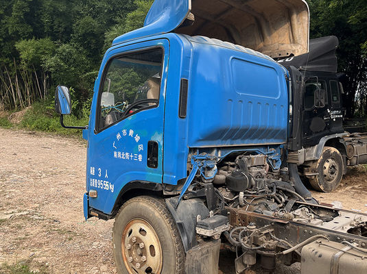 4x2 Gebrauchtwagen mit mittlerer Nutzlast 5 Tonnen LHD Zweithanden Isuzu Trucks