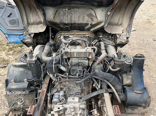 4x2 Gebrauchtwagen mit mittlerer Nutzlast 5 Tonnen LHD Zweithanden Isuzu Trucks