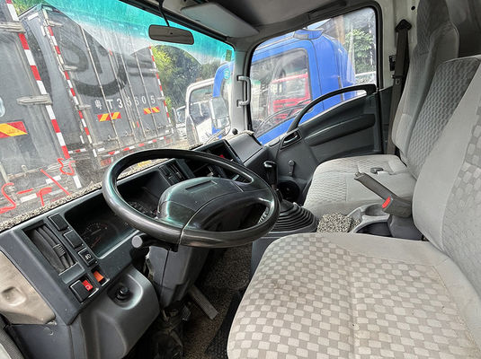 Manuelle Gebraucht-Mittellastwagen Linkssteuerung Japanische Isuzu Gebraucht-Diesel-Lkw