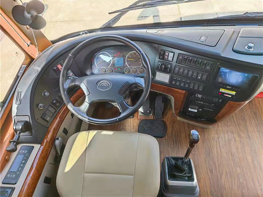 Gebraucht Yutong 51-Sitzer Bus, Euro 5 LHD Diesel Gebraucht Touristenbus