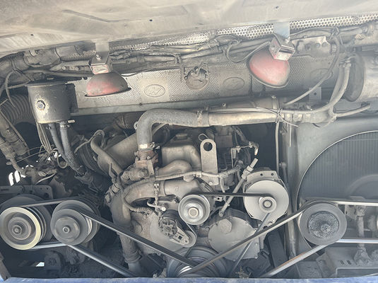 Diesel-Touristenbus 37 Sitze 2 Türen LHD Euro 4 mit Handgetriebe