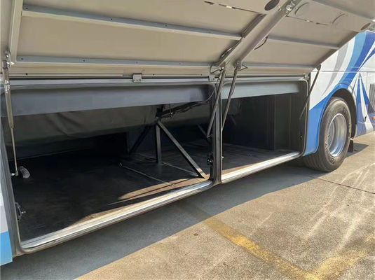 Euro 5 LHD Diesel Gebrauchter Reisebus 55 Sitze ZK6125HQT5Z