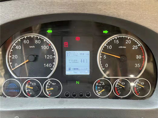2017 Yutong 46 Sitzplätze Gebraucht Luxuswagen Euro 5 Linkslenker Diesel