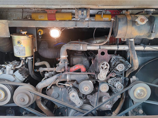55-60 Sitze Linkslenker Gebrauchter Reisebus mit 9726ml Hubraum und 247kw Motorleistung