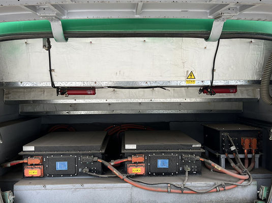LHD Gebraucht-Elektrobus 200kw Leistung 48 Sitzplätze Touristenbus Zweithand