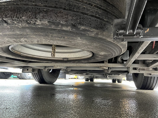 Manuell benutzte Dieselbusse, Yutong 50-Sitzer-Bus aus zweiter Hand ISO-zertifiziert