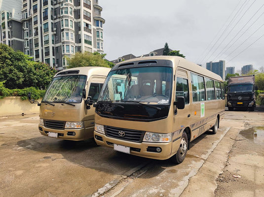 1 Tür Gebraucht Toyota Bus Handgetriebe 10-23 Sitzplätze Achterbahnmodell