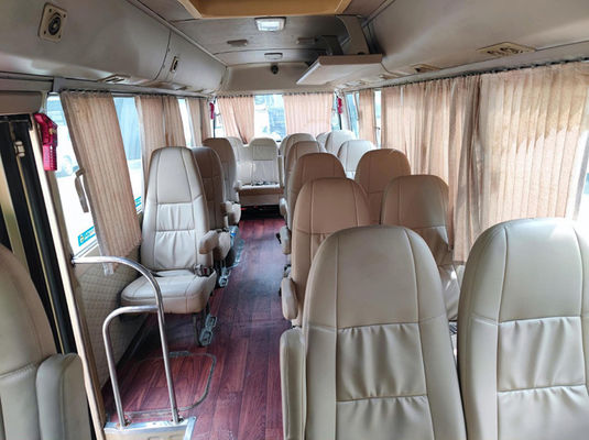 1 Tür Gebraucht Toyota Bus Handgetriebe 10-23 Sitzplätze Achterbahnmodell