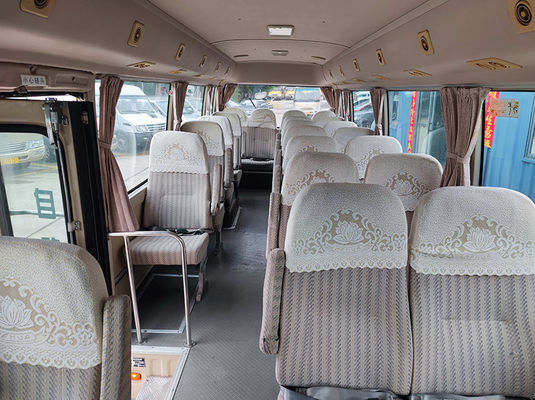 Manuelle Verwendung von Minibussen / Gebrauchtbussen mit 23 Sitzplätzen Euro 4 Emissionsstandard