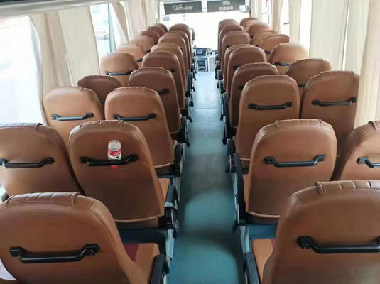LHD Manual Yucai Gebraucht Luxusbus 55-Sitzer Euro 3 Diesel Gebraucht Stadtbus