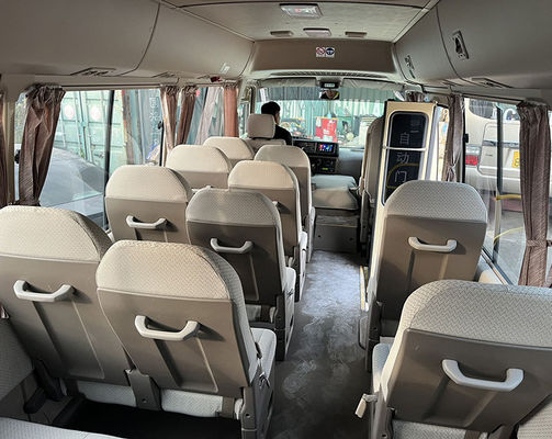 Toyota 23 Sitzplätze Gebrauchtbahnbus 7m Benzin Gebraucht Minibus