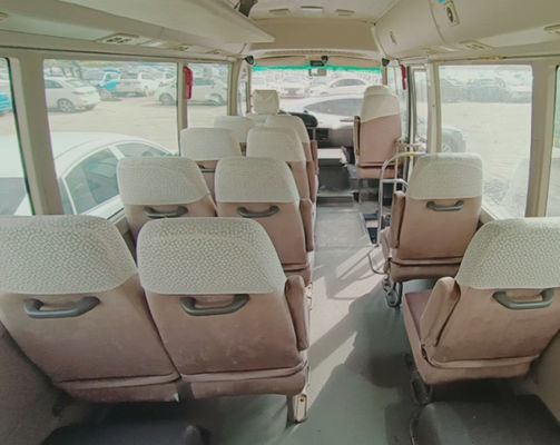 Toyota Gebrauchtbahnbus 23 Sitze LHD Minibus mit Handgetriebe und Dieselbrennstoff