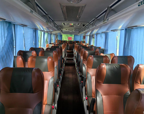 Yaxing LHD 48 Sitze Gebrauchtbus Bus Diesel Kraftstoff Maximalgeschwindigkeit 100 Km/h Fahrbus