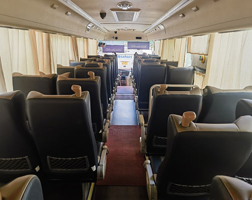 50-Sitzer Gebrauchtwagen Busse 12m Dieselmotor LHD Euro 5 Gebrauchter Reisebus