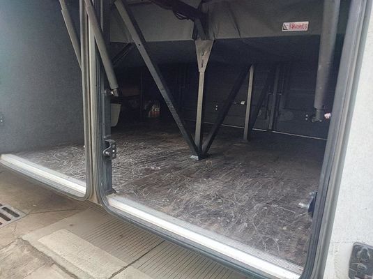 Yutong Diesel Bus Busse Euro 5 Gebrauchttouristenbus Verlagerung LHD Lenkposition 12m