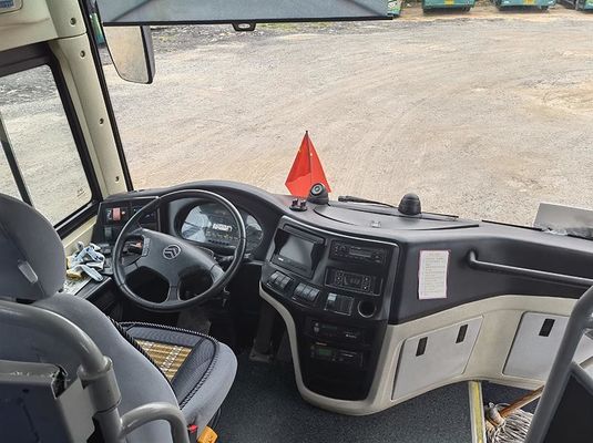 Yutong Diesel Bus Busse Euro 5 Gebrauchttouristenbus LHD Lenkung 12m