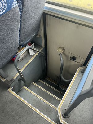 Skywell 48-Sitzer gebrauchter Elektrobus mit Ewatt Lithium-Energiebatterie