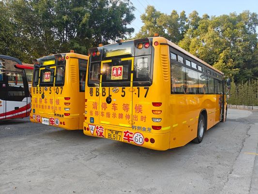56 Sitzplätze Dieselmotor LHD KLQ6106XQE4 Uesd Schulbus Made in China