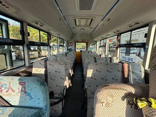 36-Sitzer Dieselmotor Gebraucht-Schulbus für Kinder in China ist robust und langlebig